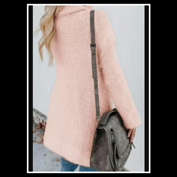 💕Pink Fuzzy Cardigan💕 - Picture 2 of 5